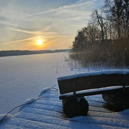 Dwor Jeziory Wielkie