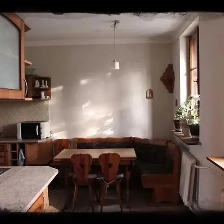 Dwor * Jeziory Wielkie