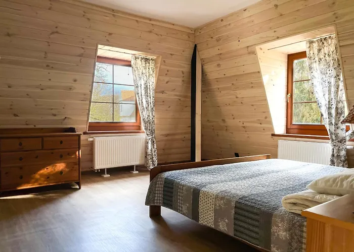 Dwor * Jeziory Wielkie